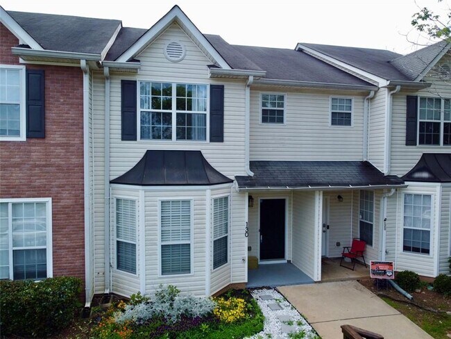 Foto del edificio - 130 Hawkeye Ln NW