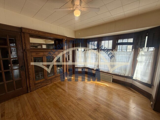 Foto del edificio - 642 E Conway St