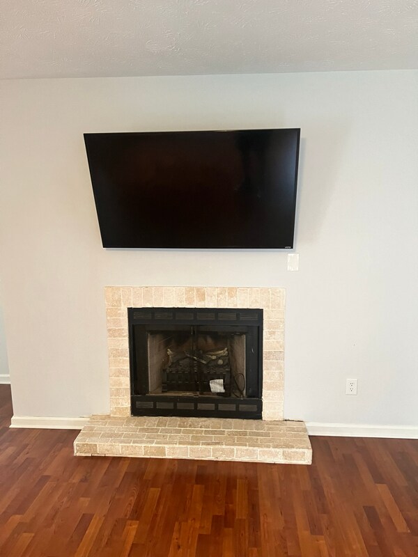 Building Photo - 400 Abbottswood Dr