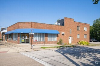 Building Photo - 4352 W 222nd St