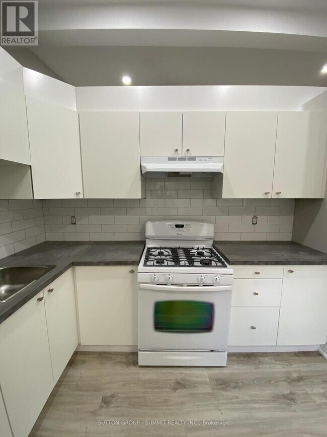 Photo du bâtiment - 239 Main St