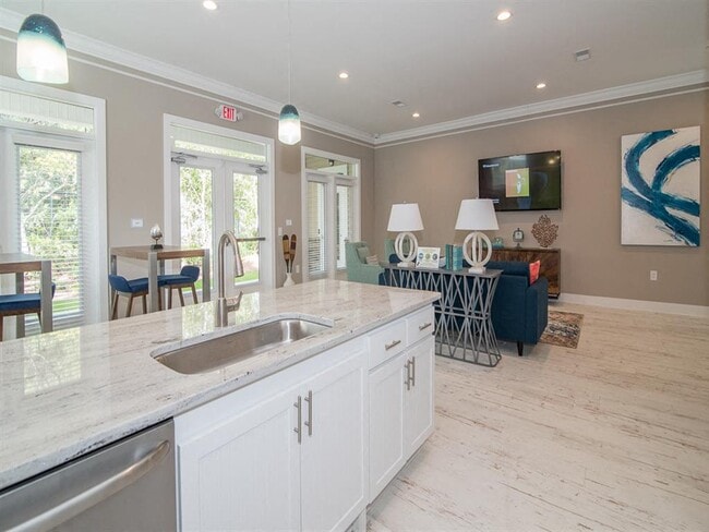 Photo - Hawthorne at New Centre Apartments