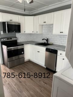 Foto del edificio - 807 N Poplar St