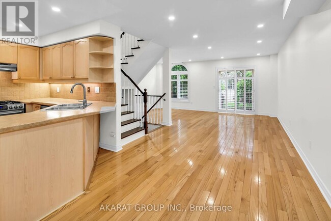 Building Photo - 2250 Rockingham Dr