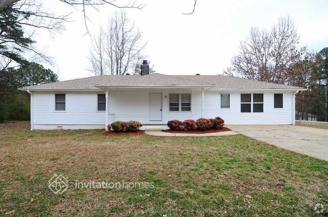 Building Photo - 4732 Woods Valley Dr