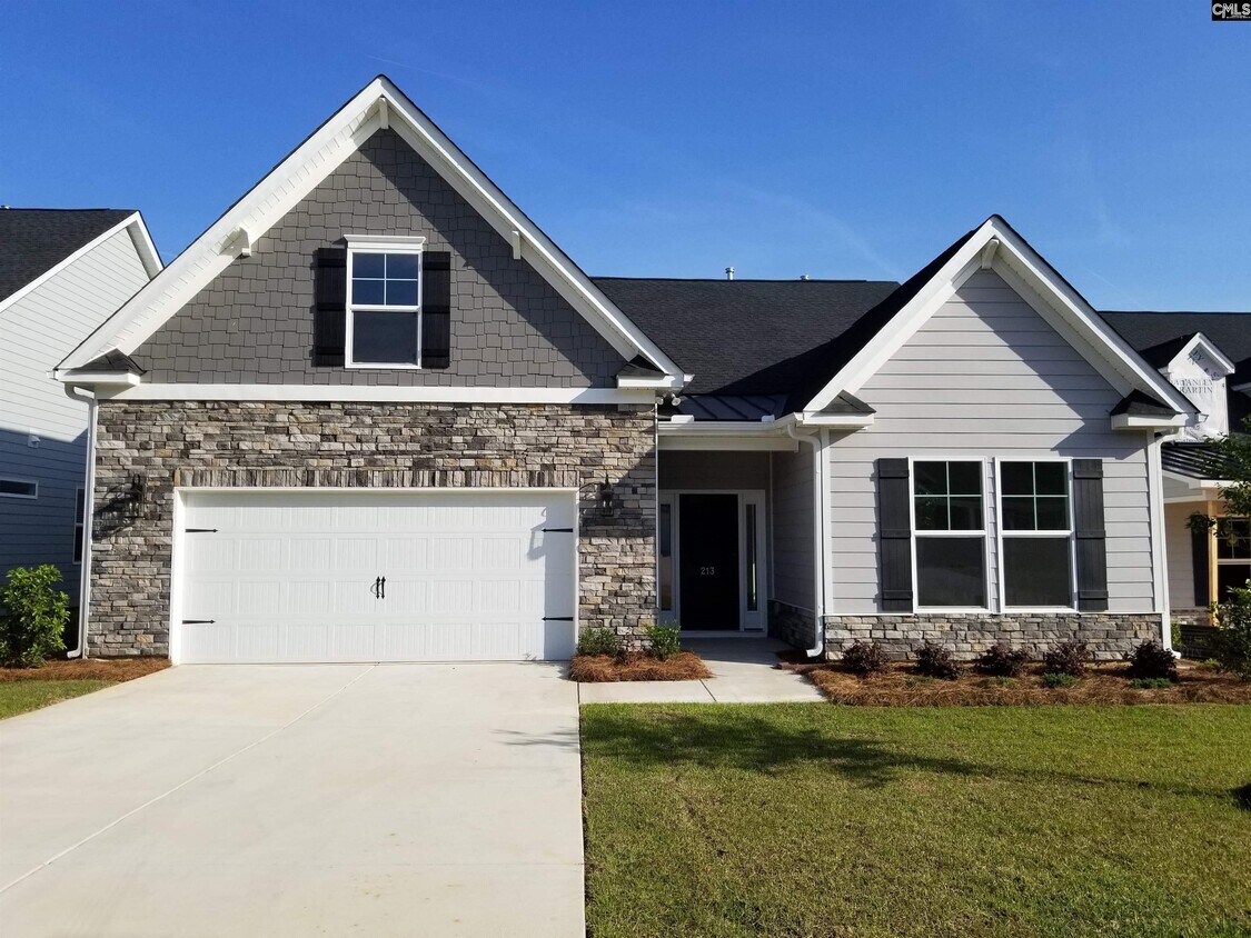 Foto principal - 213 Hiawassee Wy