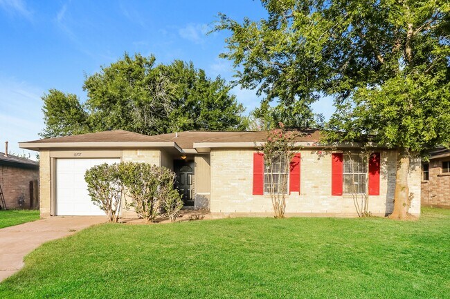 Foto del edificio - 12707 Glen Hollow Dr