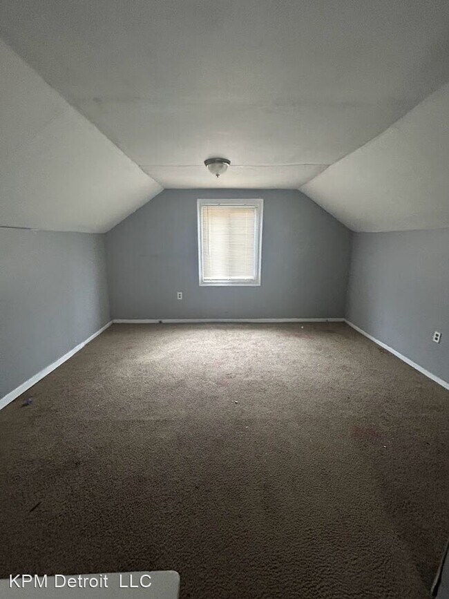 Foto del edificio - 3 br, 1 bath House - 8430 Plainview