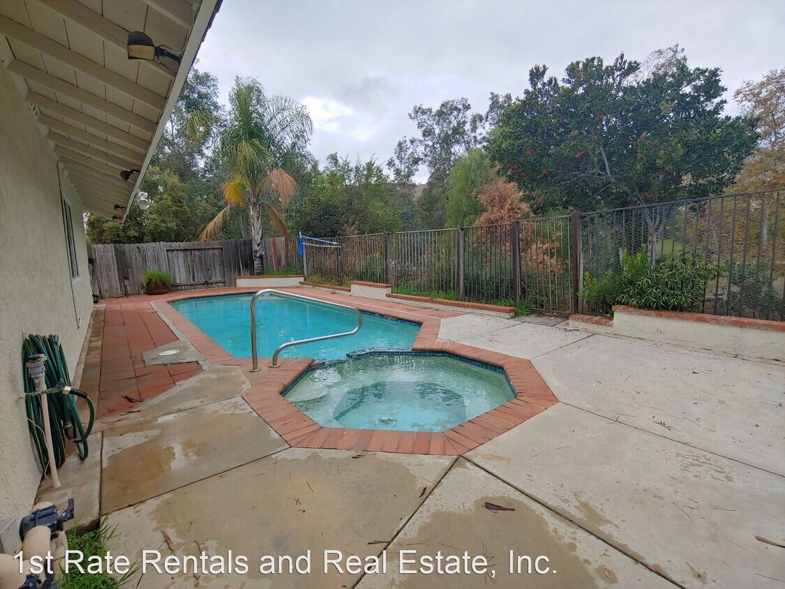 Foto del edificio - 4 br, 2 bath House - 9723 Sycamore Canyon Rd