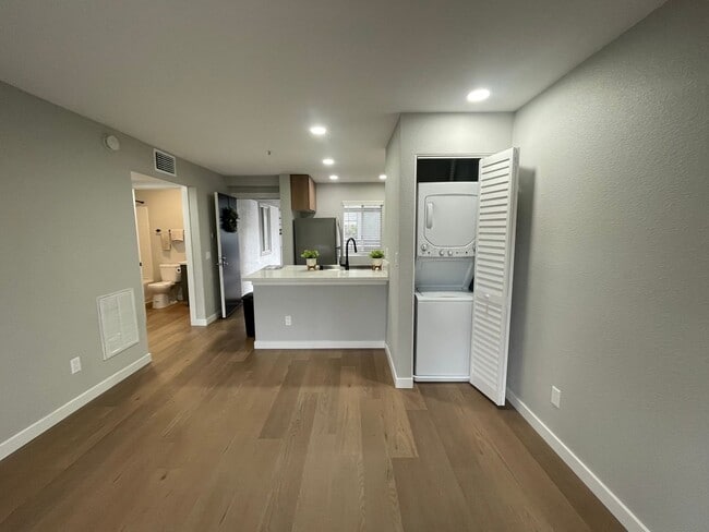 Interior Photo - The Grand Costa Mesa