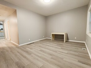 Building Photo - 3307 S Wallace St