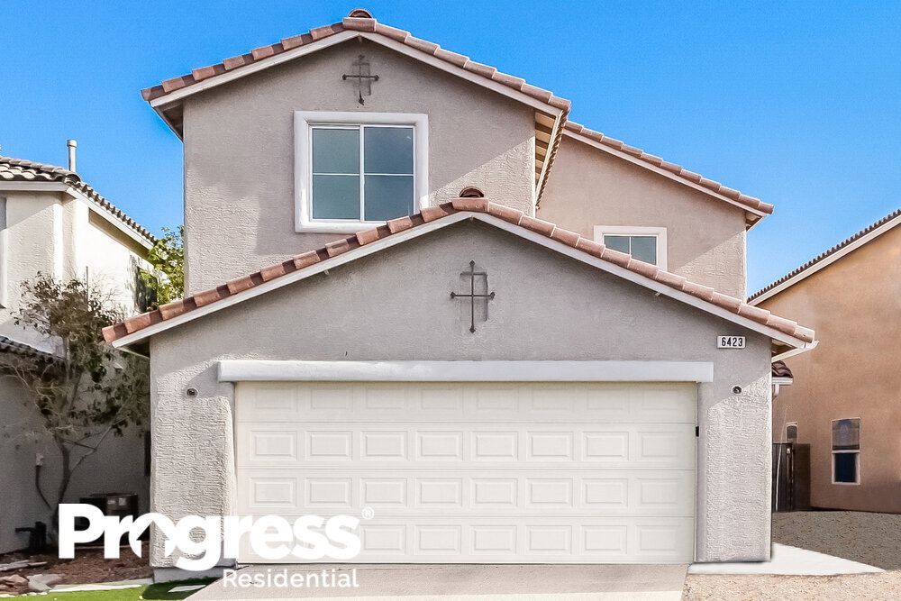 Foto principal - 6423 Coral Flower Ct