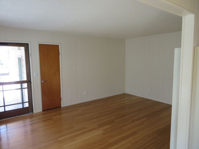 Foto del edificio - 2 bed 1 bath house in the Capitola jewel box
