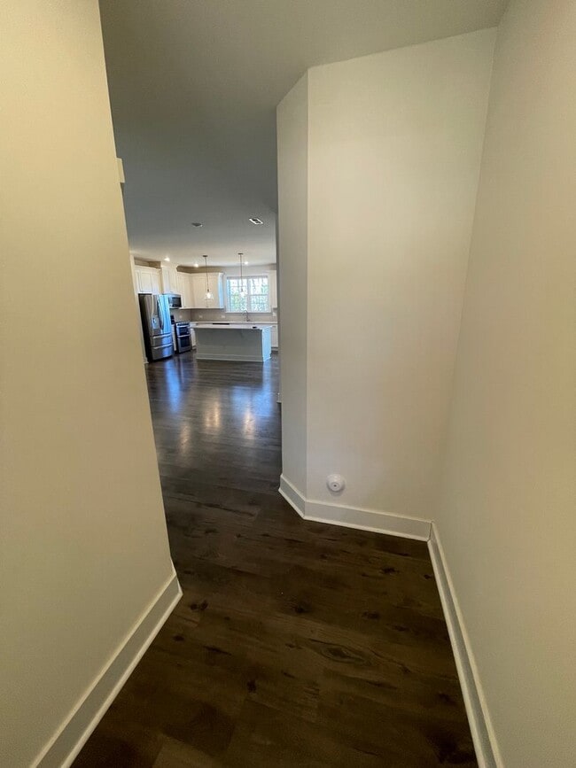 Building Photo - Charming 4 Bedroom Home Located In Cary