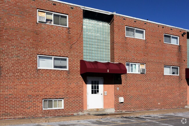 Foto del edificio - Laurene Gardens Condominium