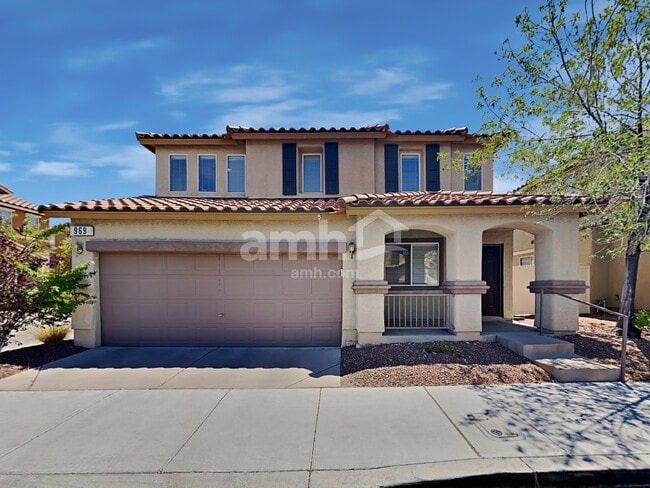 Building Photo - 969 Medina de Leon Ave