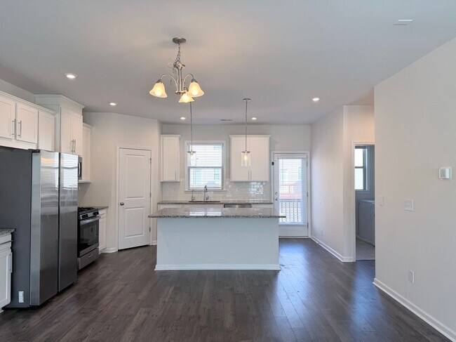 Foto del edificio - 3668 Hidden Valley Cir