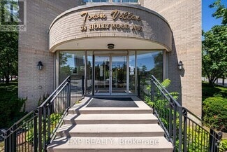 Building Photo - 38-338 Hollywood Ave