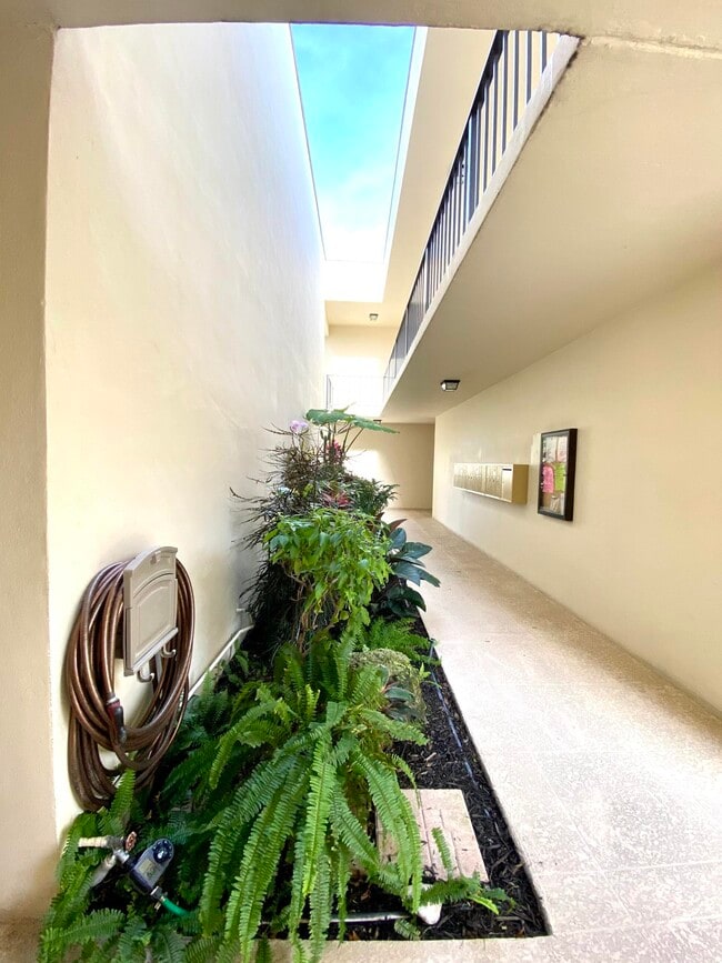 Building Photo - 11811 Ave of the PGA