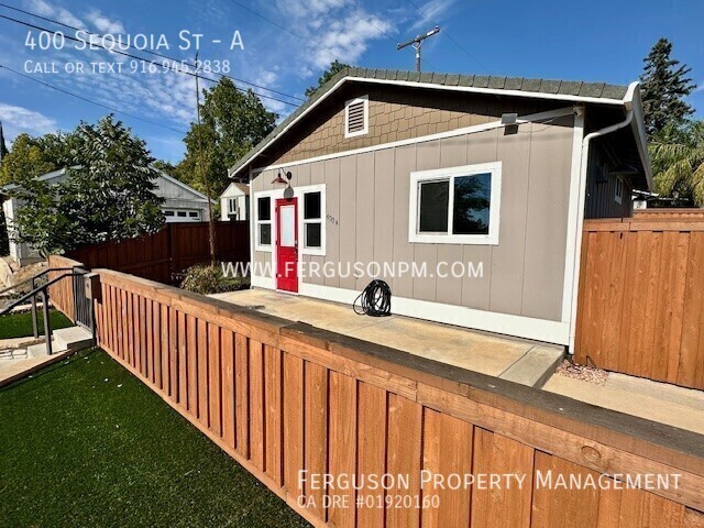 Building Photo - 400 Sequoia St