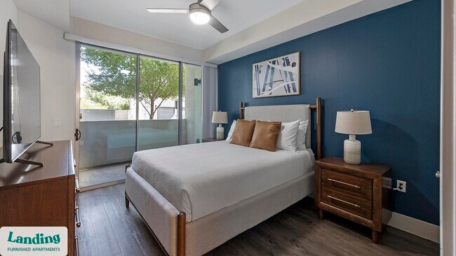 Foto del edificio - 2323 E Highland Ave