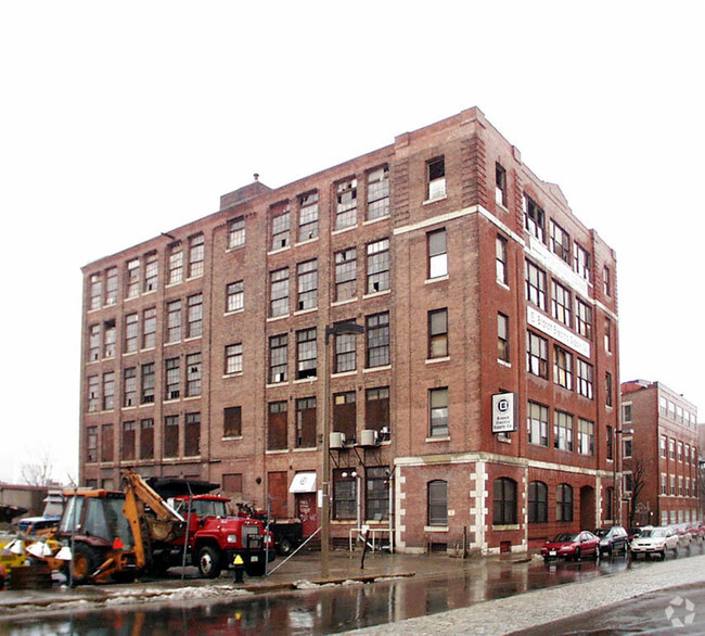 Alternate Building View - Medical Student Residence