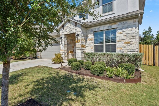 Building Photo - 313 Somerville St