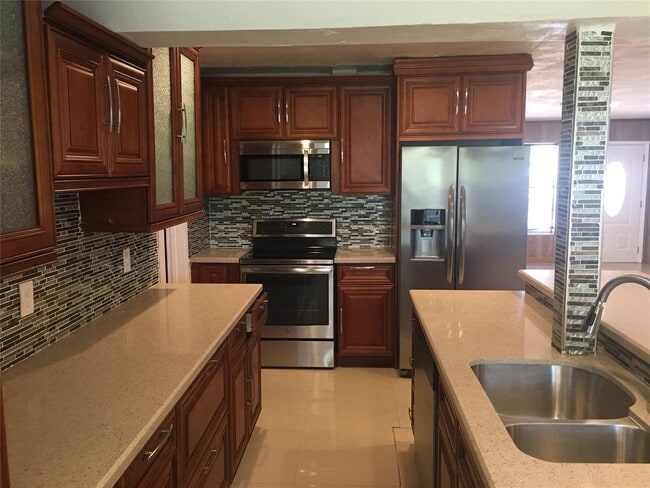 Building Photo - 720 N 66th Ter HOLLYWOOD, FL 33024