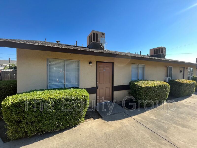 62 N Villa St Unit 5, Porterville, CA 93257 Condo for Rent in