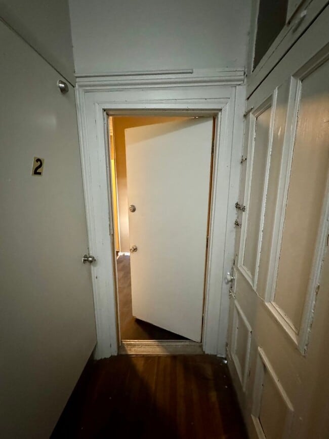 Building Photo - 1815 Locust St