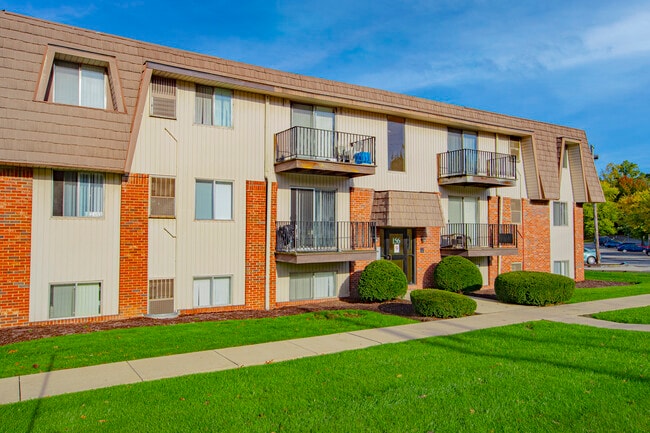 Building Photo - Cedar Ridge Apartments