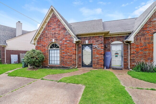 Foto del edificio - 1611 Oaken Bucket Dr