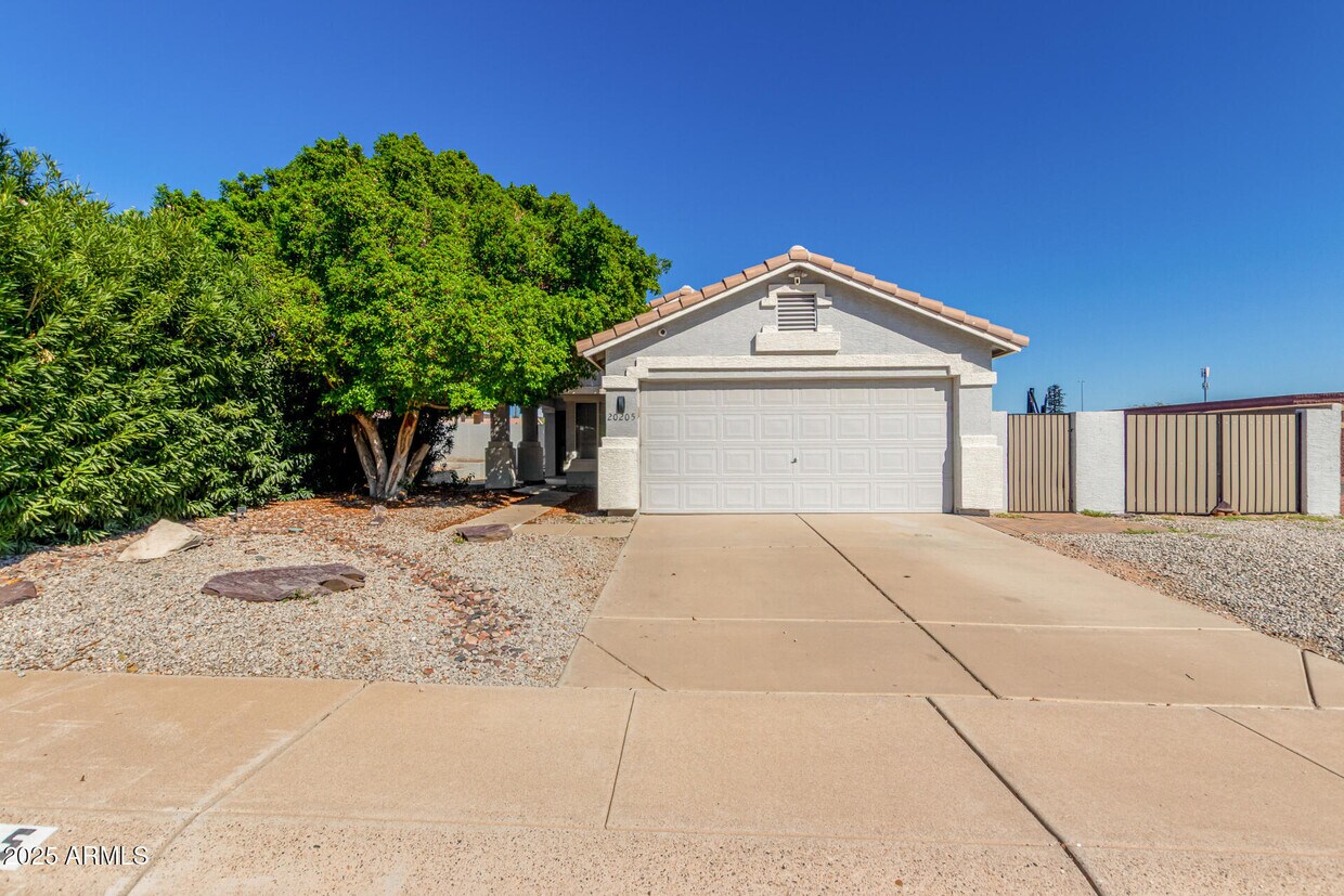 Foto principal - 20205 N 55th Ave