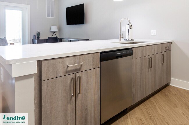 Building Photo - 10800 Colonial Gtwy Dr