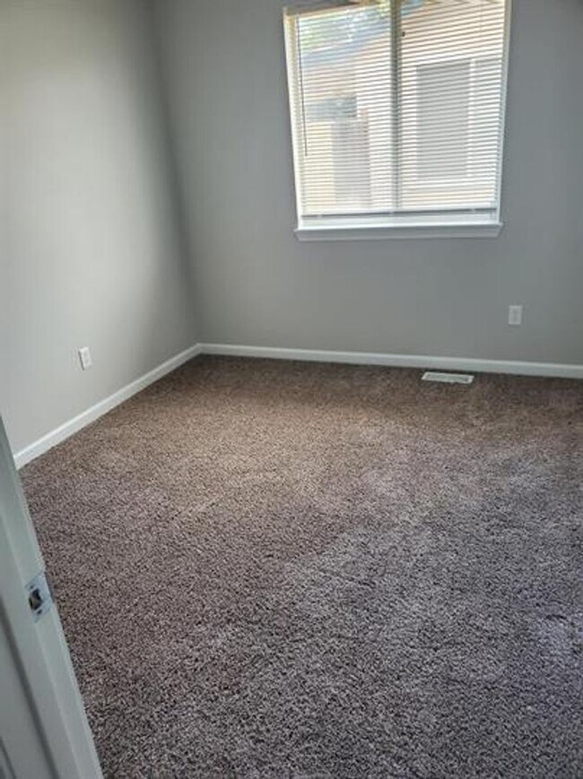 Foto del edificio - South Boise 3 Bedroom Home