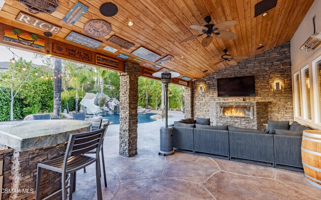 Foto del edificio - 3261 Indian Creek Pl