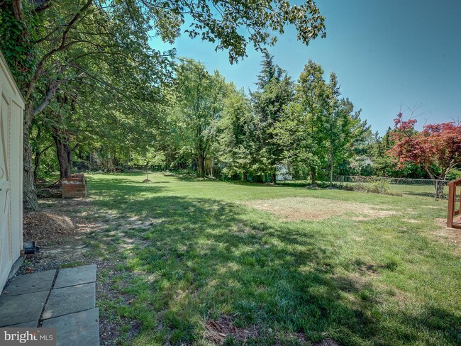 Foto del edificio - 4705 Cherry Hill Rd