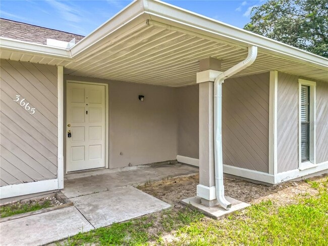 Foto del edificio - 3665 SW 151st St