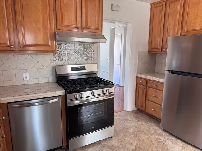 Building Photo - 16707 Falda Ave