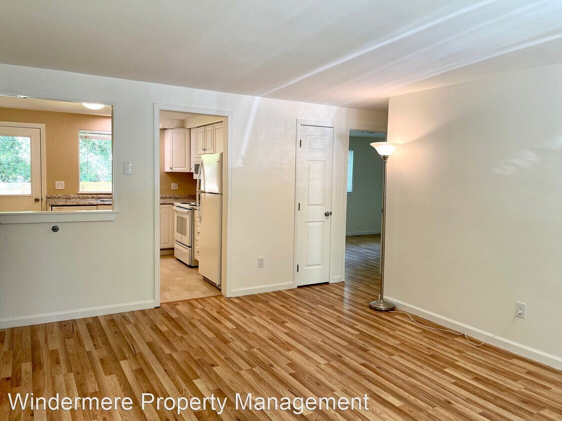 Primary Photo - 2 br, 1 bath House - 781 High School Road
