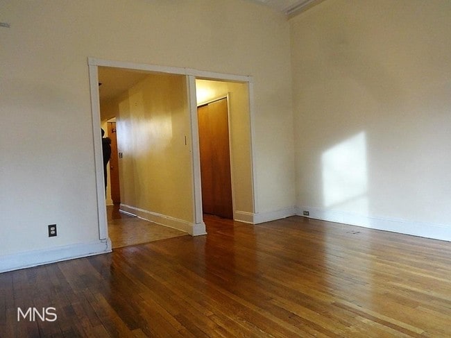 Foto del edificio - 254 Dekalb Ave