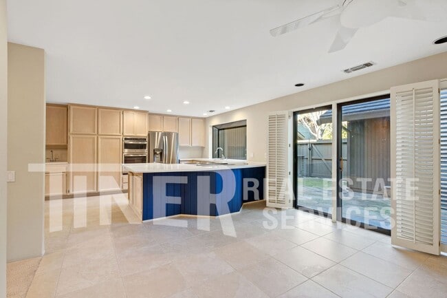 Building Photo - 11397 Gold Country Blvd