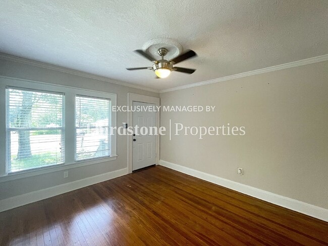 Building Photo - 725 Cherokee St