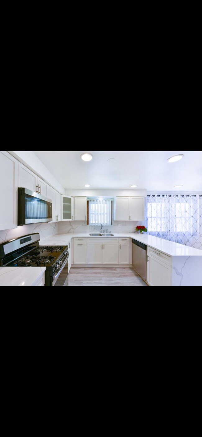 Foto del edificio - 4605 N Sayre Ave