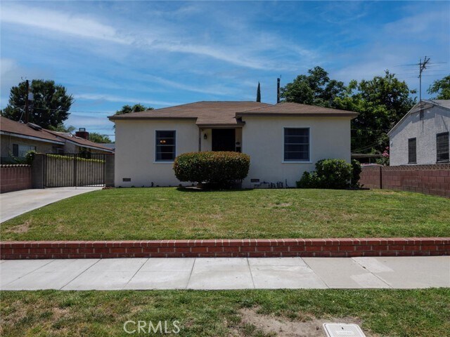 Building Photo - 909 N Orchard Dr