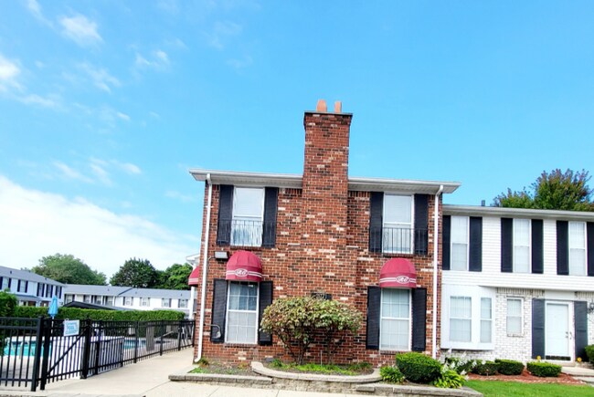 Foto del edificio - 21771 Hidden Rivers Dr N