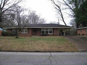 Building Photo - 5055 Howard Pl