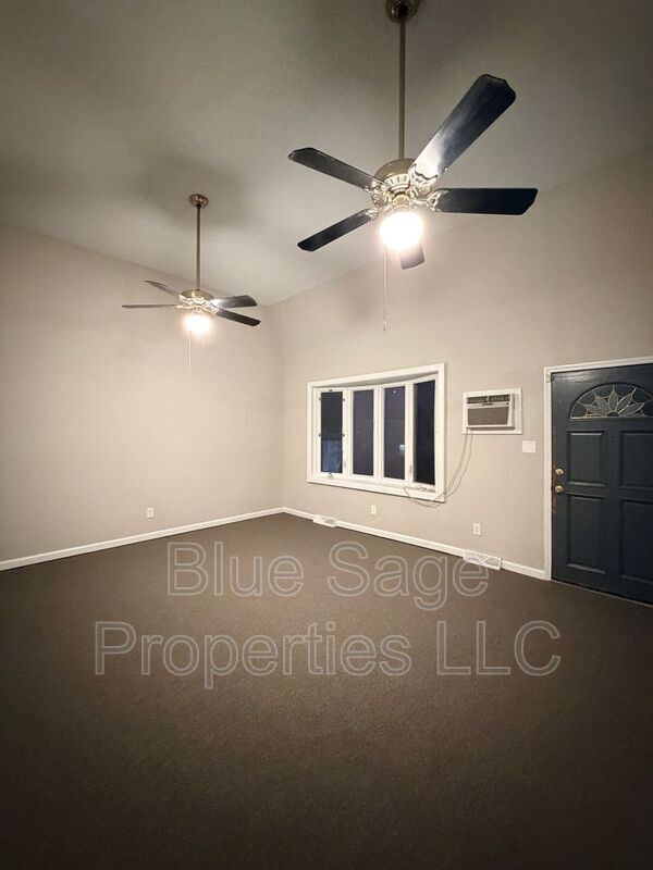 Building Photo - 109 Chadwick Ave