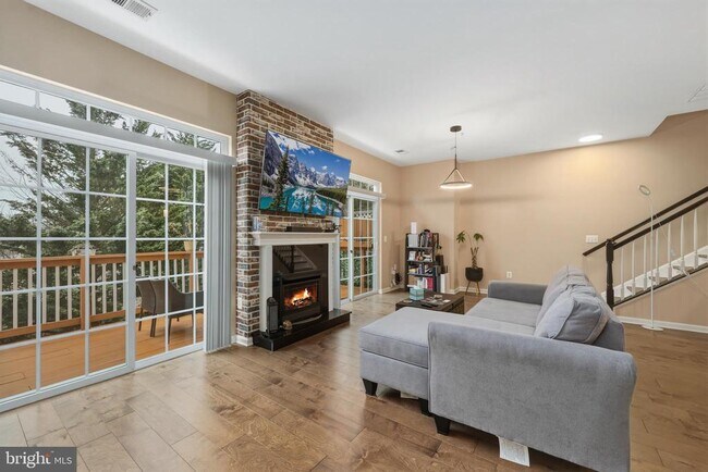 Foto del edificio - 13947 Hollow Wind Way