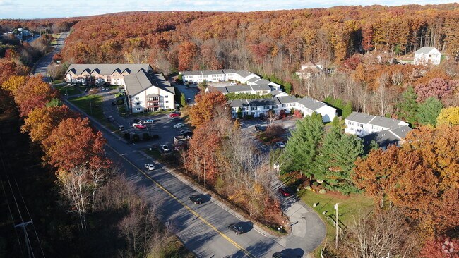 Foto aérea - Carlton Place Apartments